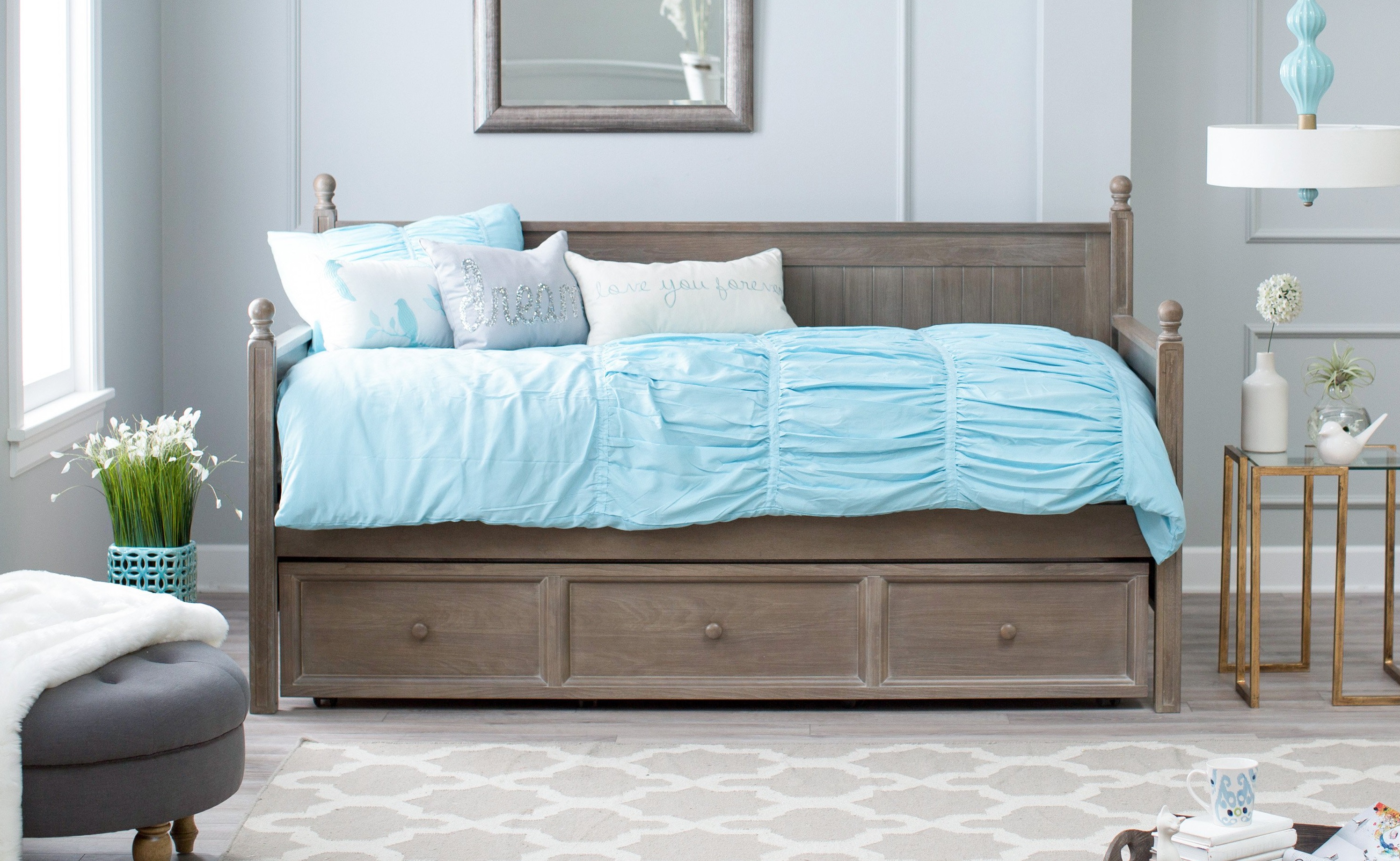 Bradley's Furniture Etc. Utah Traditional Cottage Daybeds